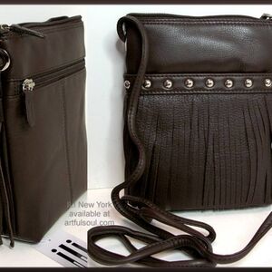 NWOT ILI New York Genuine Leather Fringed dark brown bag